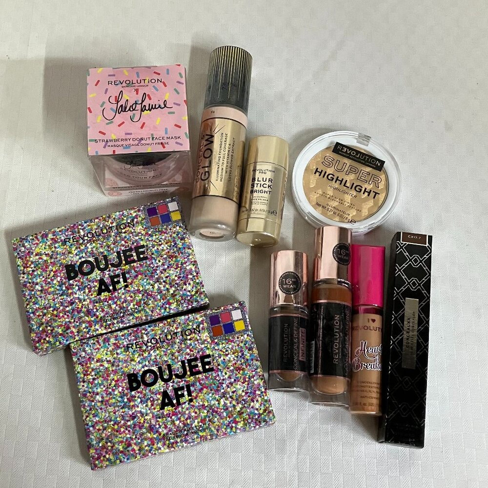Revolution Makeup Full Face Kit 10pc Set Primer, Concealer, Palette, Glow